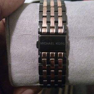 M.KWomen's Darci Gunmetal Rose and Rose